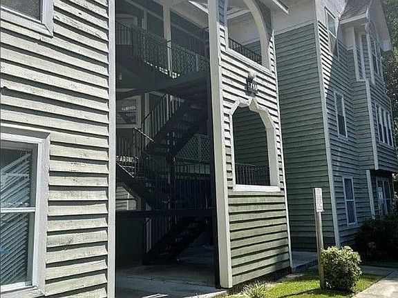 2nd image of 6716 Willowbrook Dr APT 9