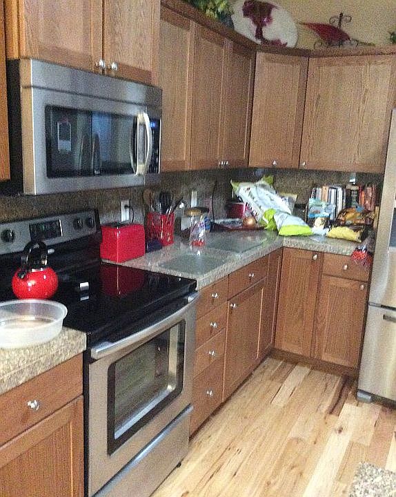 2nd image of 1604 W Aitken Ave