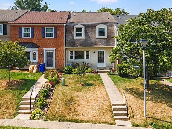 2nd image of 59 Boileau Ct