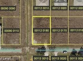 4016 10th St W, Lehigh Acres, FL 33971
