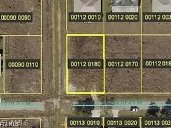 4016 10th St W, Lehigh Acres, FL 33971