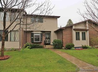 5472 Walker Rd, Cheyenne, WY 82009