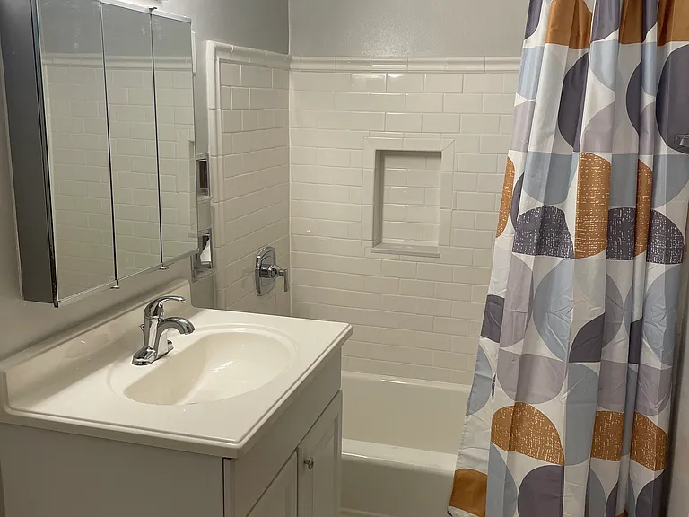 1921 Harrison St #2K — Photo 4