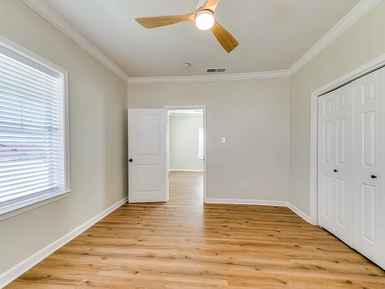 2633 S Denley Dr — Photo 20