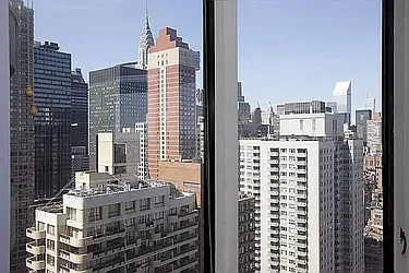 Rented by R New York