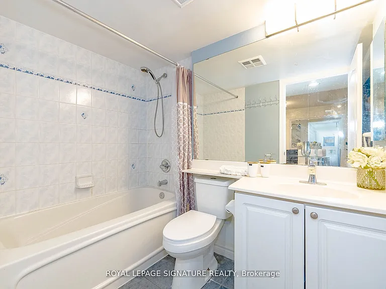 21 Hillcrest Ave #209 — Photo 26