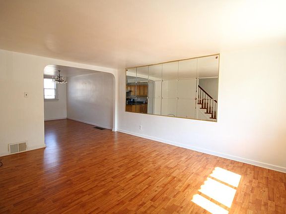 Family Room/Living Room