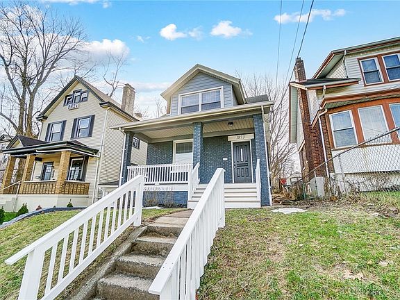 4th image of 1873 Huron Ave