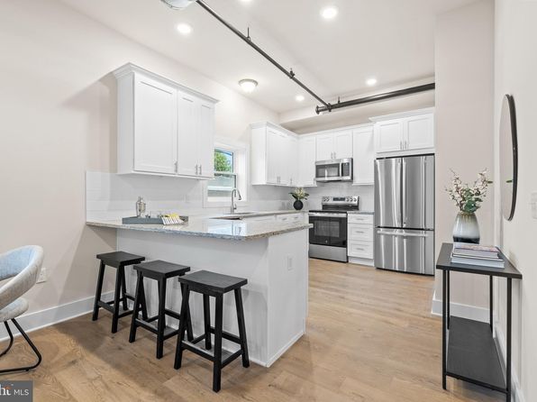 30 W Broad St SUITE 6