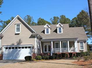 66 Falling Water Rd, Spring Lake, NC 28390