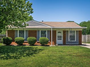 120 Red Bird Rd, Louisville, KY 40229