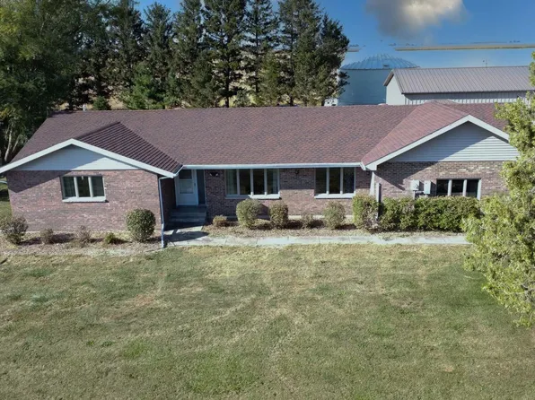 358 E State Route 116, Ashkum, IL 60911