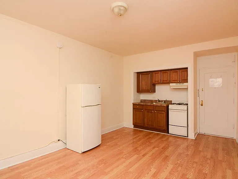 3335 W Diversey Ave #631 — Photo 11