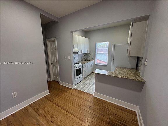 4th image of 3237 SW 4th St APT 9