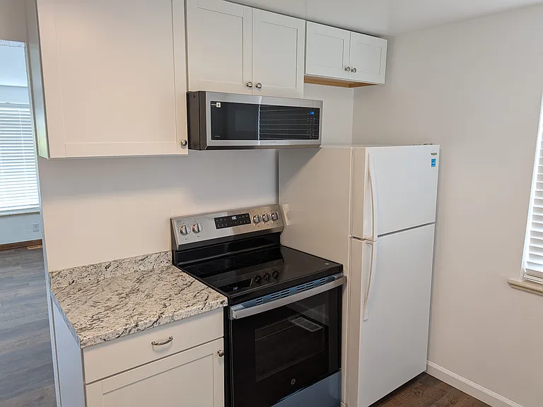 1665 Pierce St #1 — Photo 6
