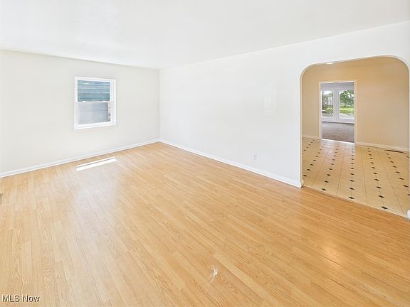 4th image of 2904 28th St