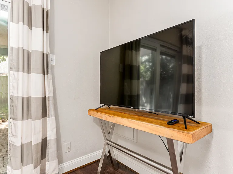 1043 Grand Junction Dr — Photo 30