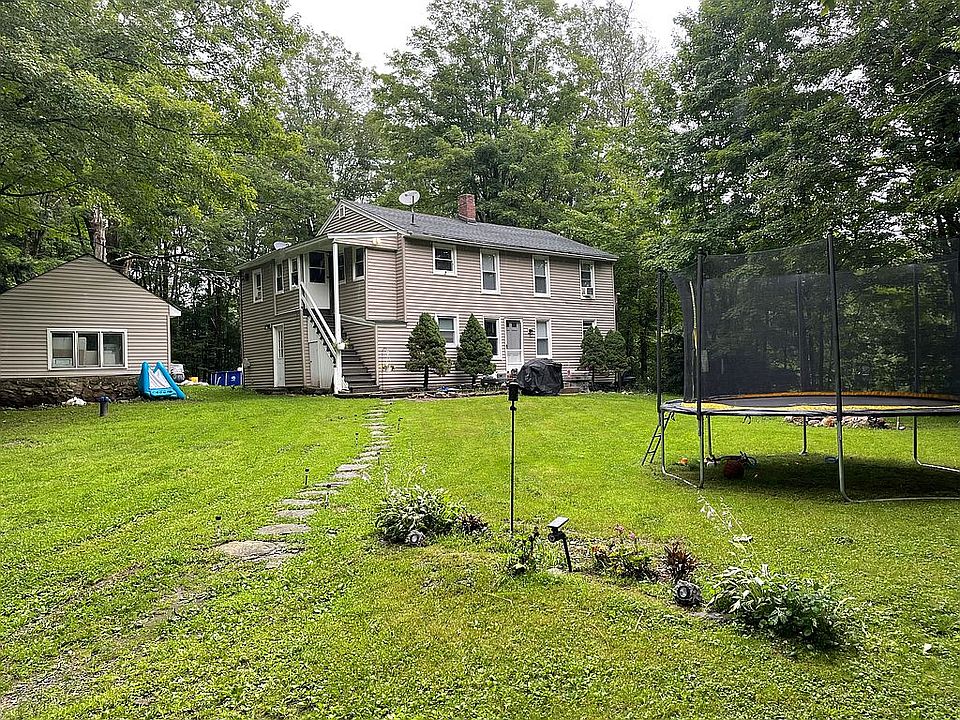 2nd image of 102 Cordano Rd