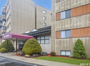 116 Putter Dr #LL-12, Wallingford, CT 06492