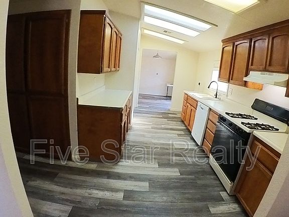 5th image of 5957 Wiget Ave