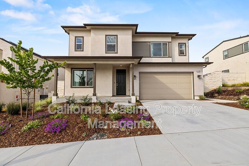 1st image of 27726 Marquee Dr