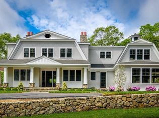 62 Hampshire Rd, Wellesley, MA 02481