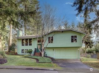 18510 129th Ln NE, Bothell, WA 98011