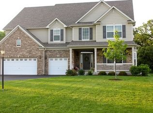 2530 Fabius St, Crystal Lake, IL 60014