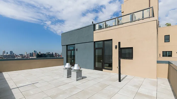 Rented by Nooklyn NYC LLC | media 61