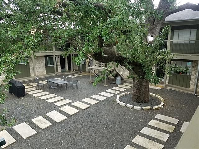 1st image of 2303 E Side Dr APT 114