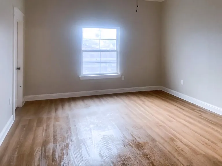 4527 Lone Oak Ln — Photo 6