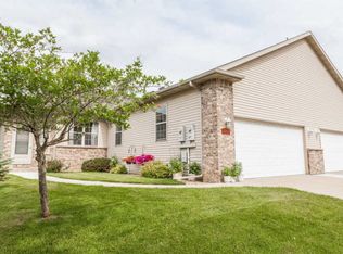 1311 Kings Run Dr NW, Rochester, MN 55901