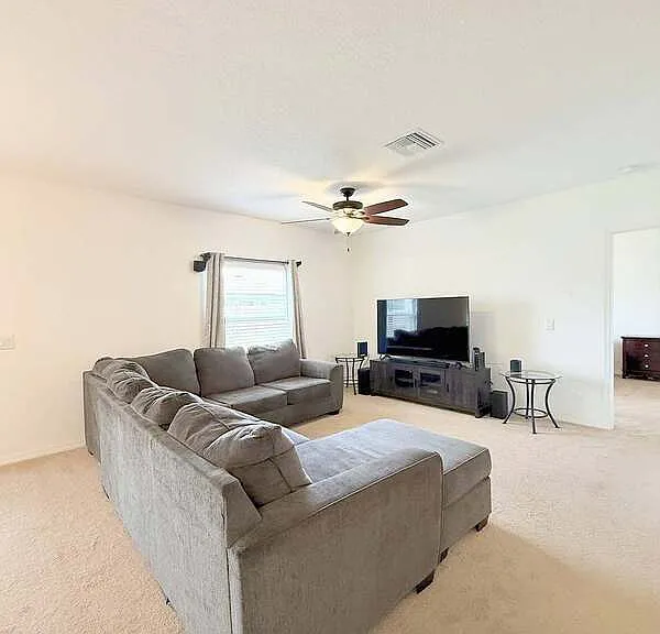 18715 Alfaro Loop — Photo 14