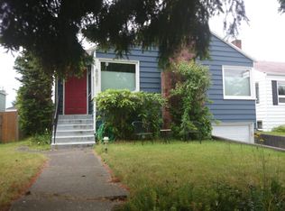 8021 22nd Ave NW, Seattle, WA 98117