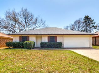 12424 Tulip Dr, Balch Springs, TX 75180