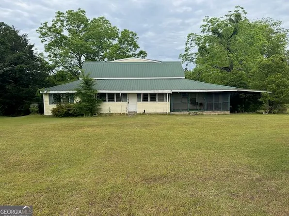 10661 State Highway 15 N, Warthen, GA 31094