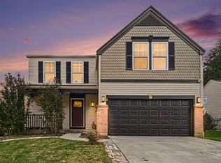 75 Wooded Ridge Dr, Amelia, OH 45102