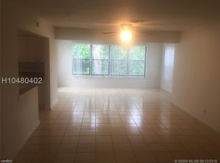 2515 NE 207th St #0, Miami, FL 33180