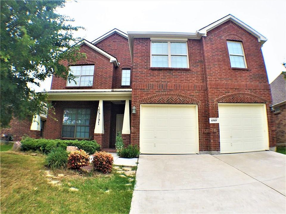 1st image of 1717 Lake Way Dr