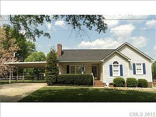 1st image of 3101 Suggs St