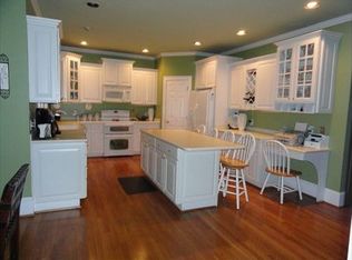 534 Corley Manor Ct, Lexington, SC 29072