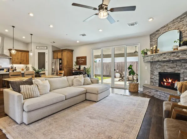 583 Pestana Ave, Manteca, CA 95336