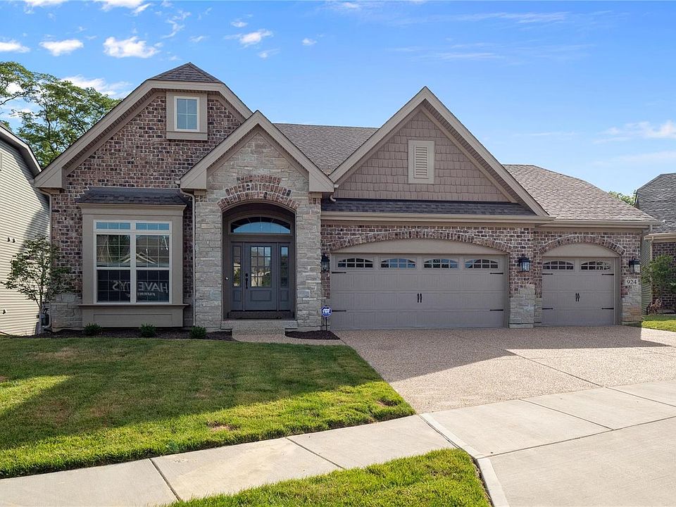 2nd image of 952 Grand Reserve Dr Lot 4