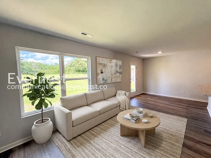 18864 Wicklow Cir — Photo 2