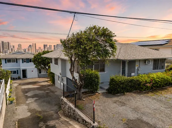 2243 Sea View Ave, Honolulu, HI 96822