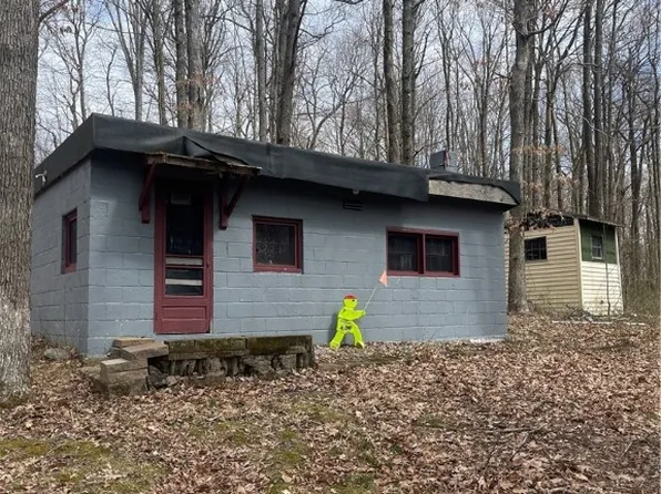 2059 Dinner Bell Five Forks Rd, Farmington, PA 15437