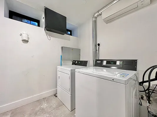 Rented by Doorway NYC, LLC | media 8