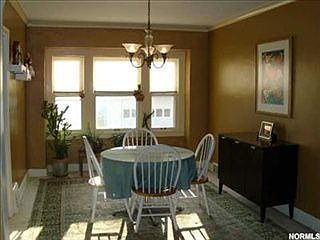 3rd image of 1568 Lauderdale Ave