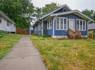 1916 22nd St, Des Moines, IA 50310