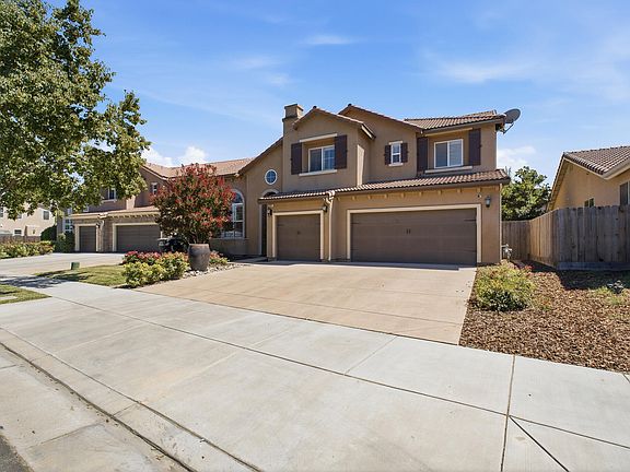 3rd image of 2931 W Cecil Avenue